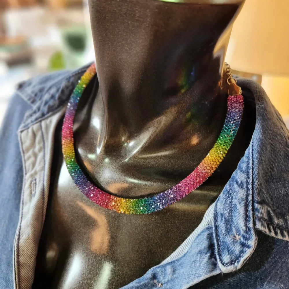 🌈 Rainbow Crystal Choker Necklace 🌈 - Picture 3 of 7